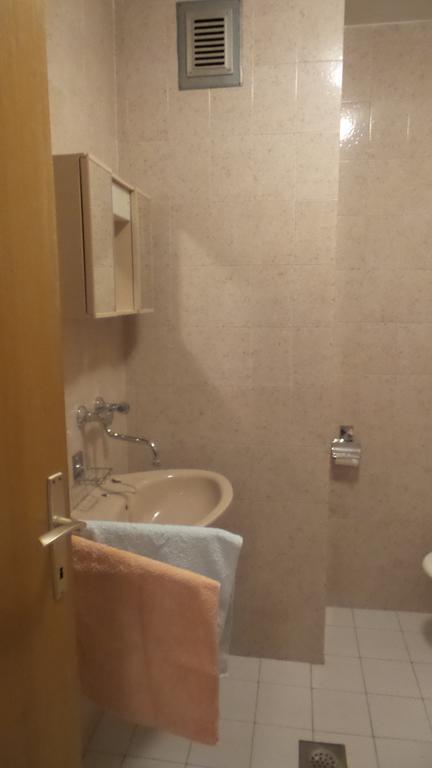 Tihana Apartments جادرانوفو الغرفة الصورة